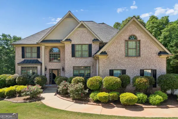 7741 Windswept Way, Douglasville, GA 30135