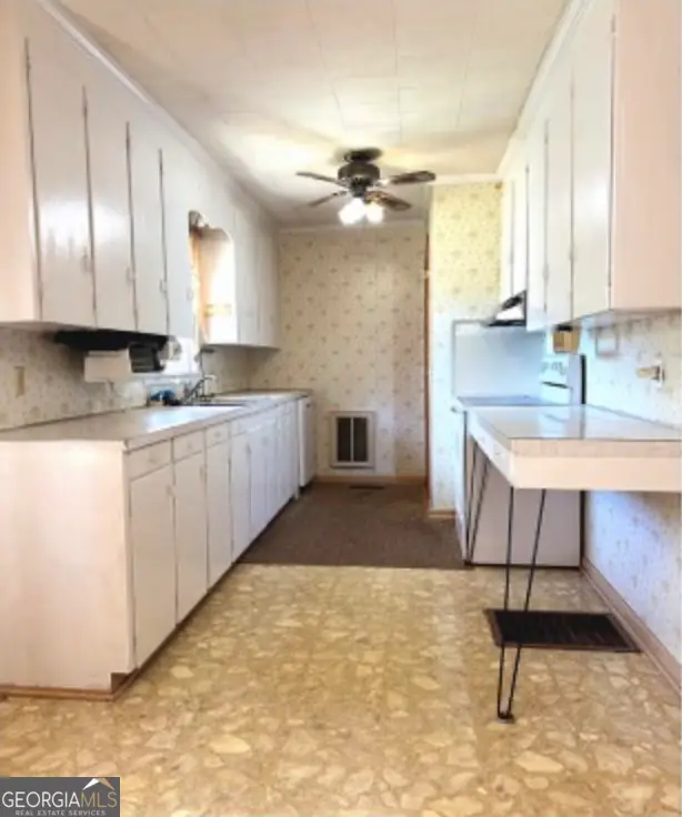 801 Warthen Street, Vidalia, GA 30474 - #2