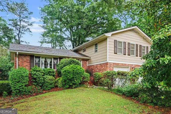 1252 SW Sheppard Drive Sw, Lilburn, GA 30047