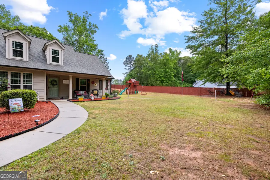 32 Brooks Lake Drive, Newnan, GA 30263 - #3