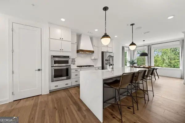 6589 Beacon Drive, Sandy Springs, GA 30328