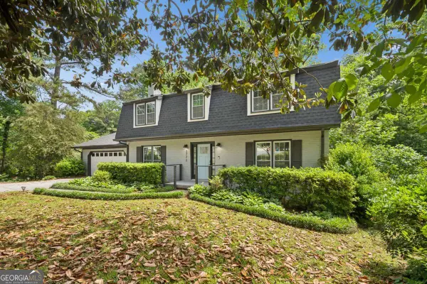 2772 Dunnington Circle, Atlanta, GA 30341