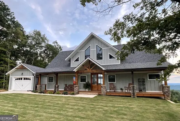 945 Hickory Nut Mountain Road, Clarkesville, GA 30523