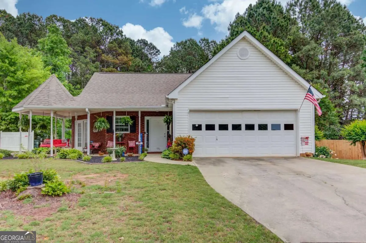 302 Greenleaf Court, Loganville, GA 30052 - #1