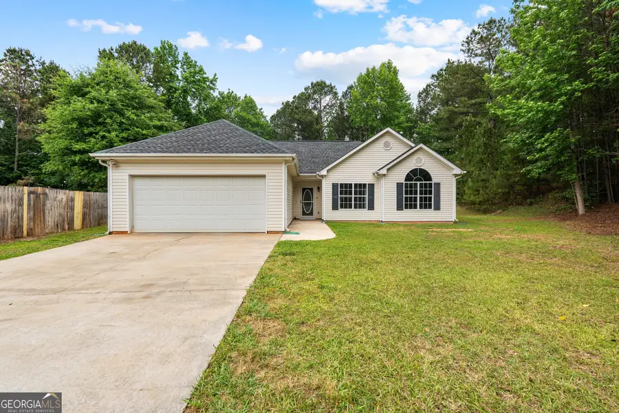 15 Caledon Court, Newnan, GA 30263 - #2