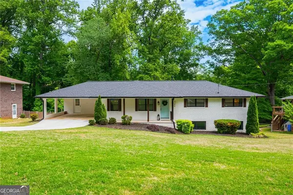 4156 Honeysuckle Drive Se, Smyrna, GA 30082