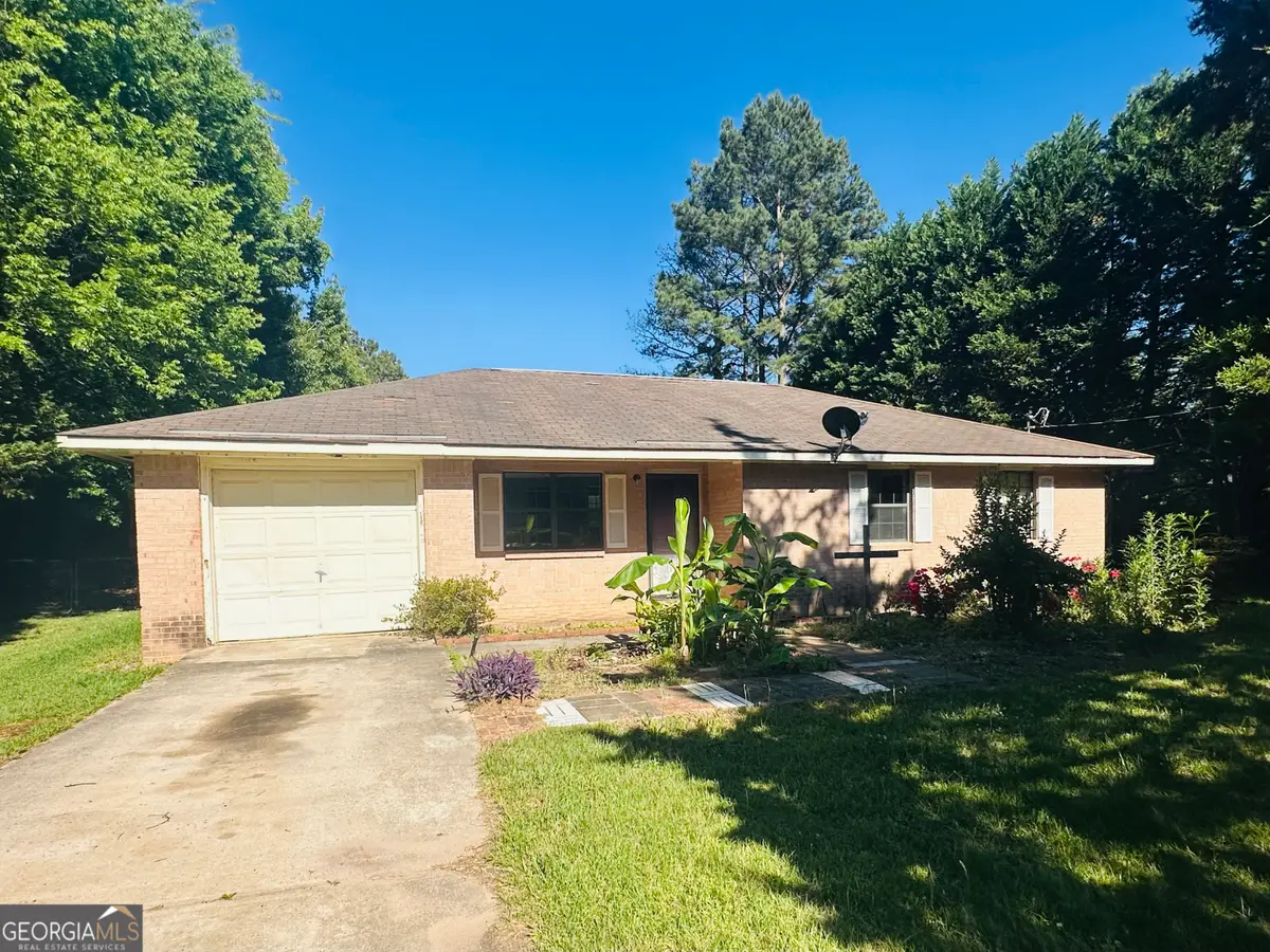 108 Bradford Avenue, Fort Valley, GA 31030 - #1