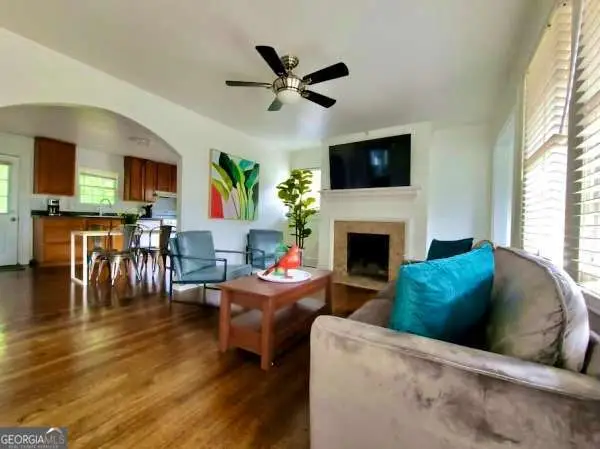 1267 Holly Street Nw, Atlanta, GA 30318