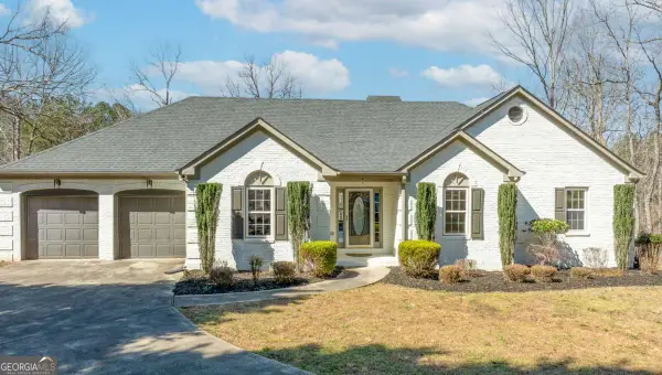8160 Stone Hill Road, Cumming, GA 30028