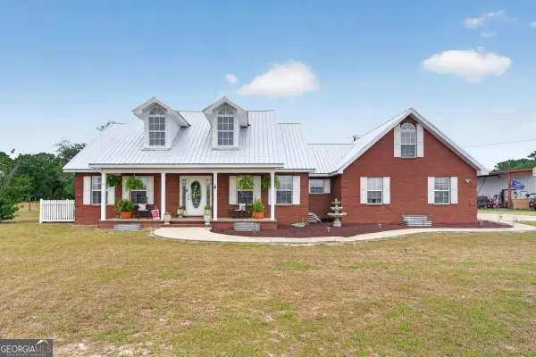 142 Lloyd Drive, Jesup, GA 31545