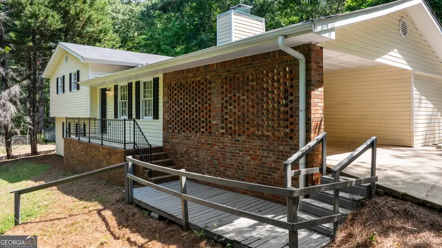 134 N Lake Drive, Lagrange, GA 30240 - #3