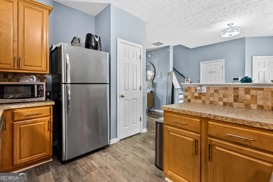 4512 Parkview Square, Atlanta, GA 30349 - #3