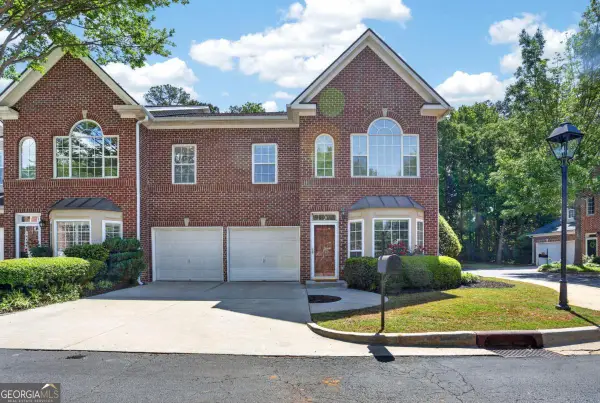 8000 Lexington Drive, Roswell, GA 30075