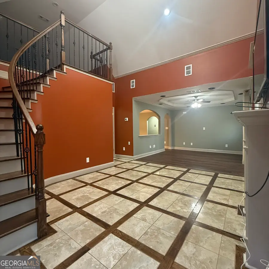 416 N 18th Street, Griffin, GA 30223 - #3