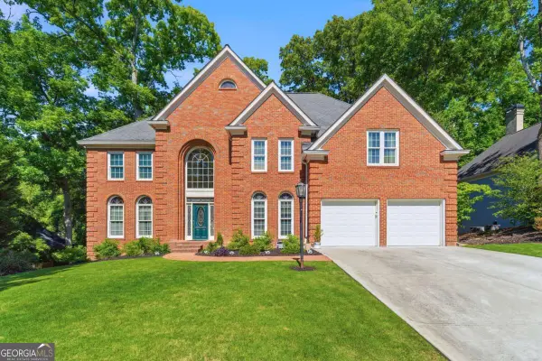 12 Vickwood Court, Marietta, GA 30068
