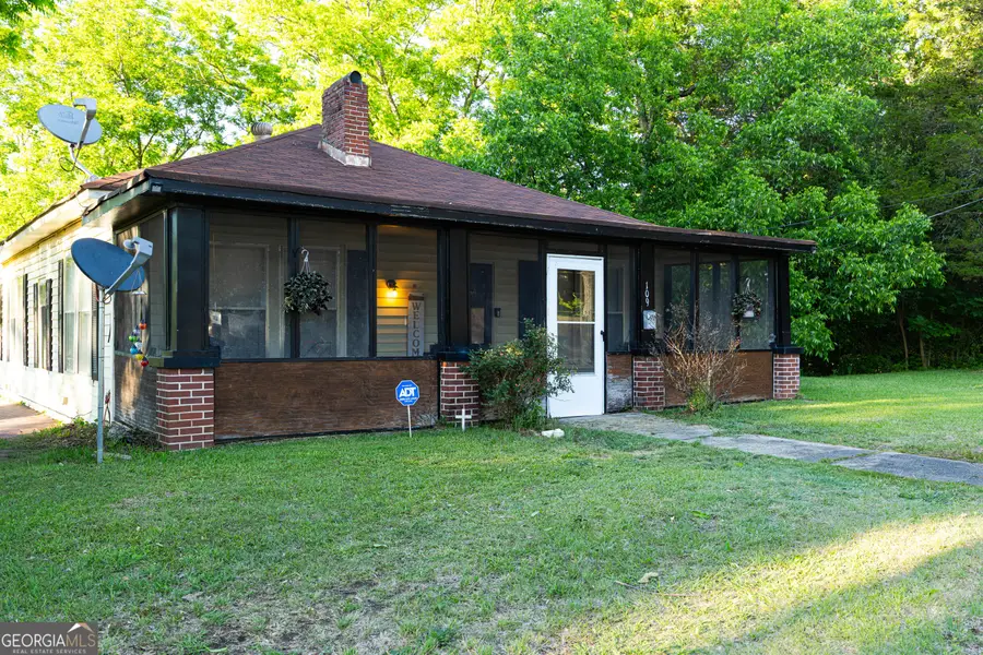 109 E Main Street, Manchester, GA 31816 - #2