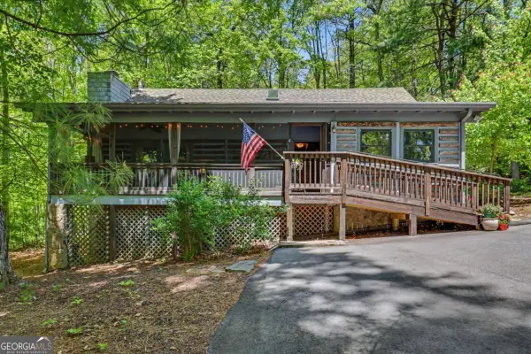 4 Saddleback Circle, Sky Valley, GA 30537