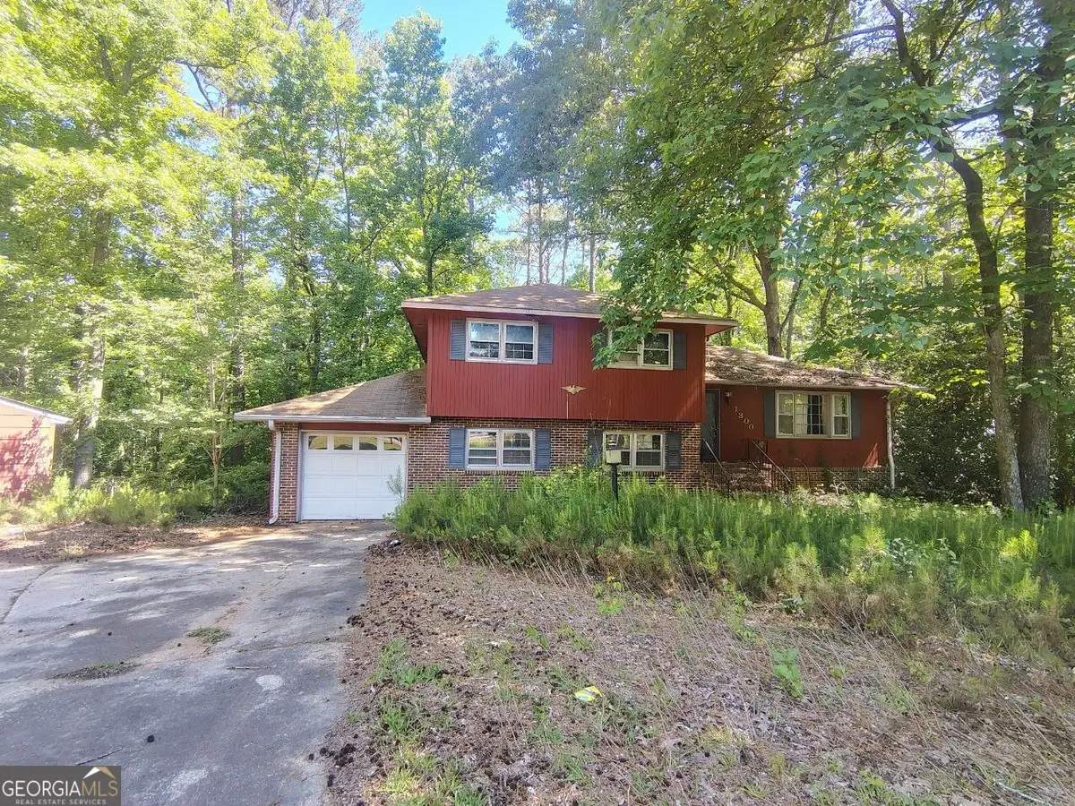1300 Lancelot Lane, Macon, GA 31220 - #1