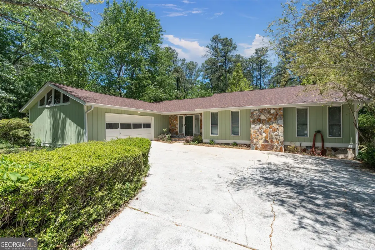 110 Lake Terrace Court, Carrollton, GA 30117 - #1