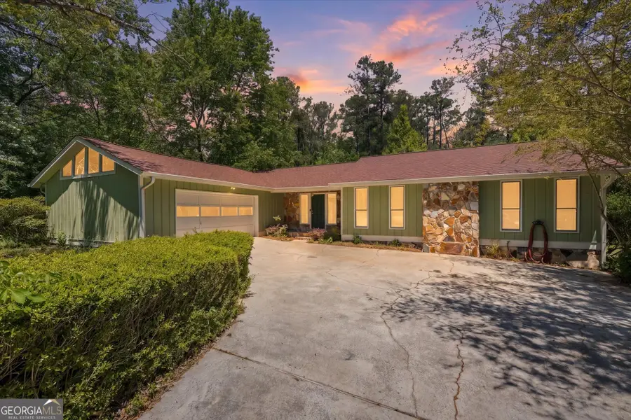 110 Lake Terrace Court, Carrollton, GA 30117 - #2