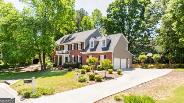 2055 Milfield Circle, Snellville, GA 30078