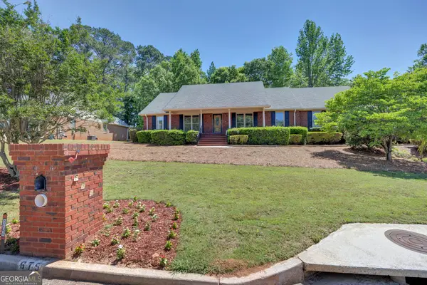 675 SE Clubland Circle, Conyers, GA 30094
