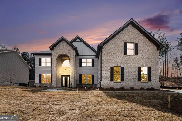 4457 Meadowwood Drive, Loganville, GA 30052