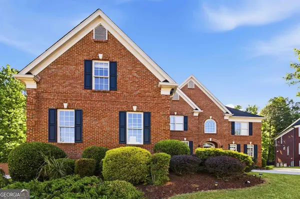 1121 Hiddenbrook Lane, Suwanee, GA 30024