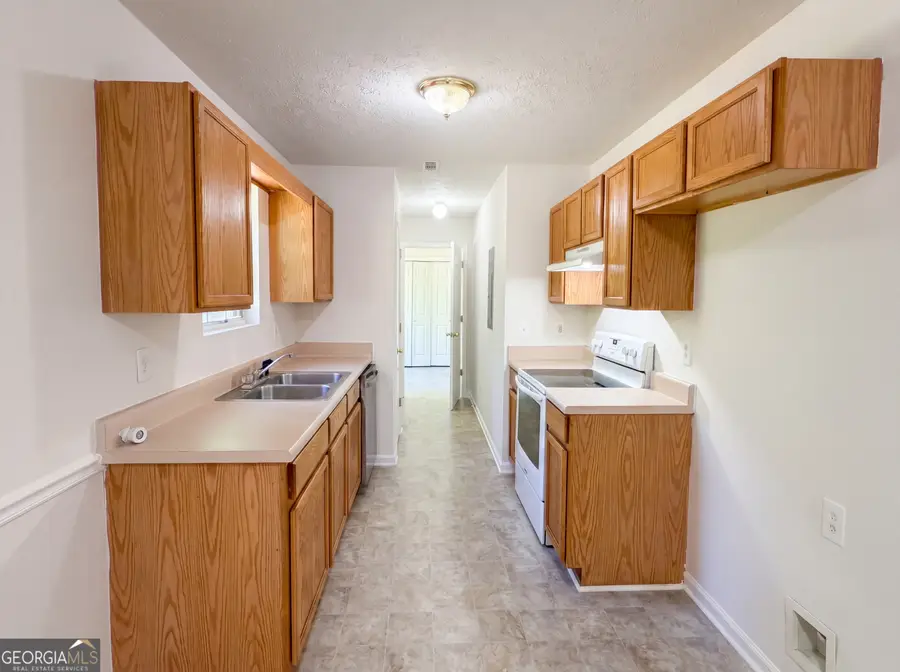 182 Livingston Lane, Covington, GA 30016 - #2