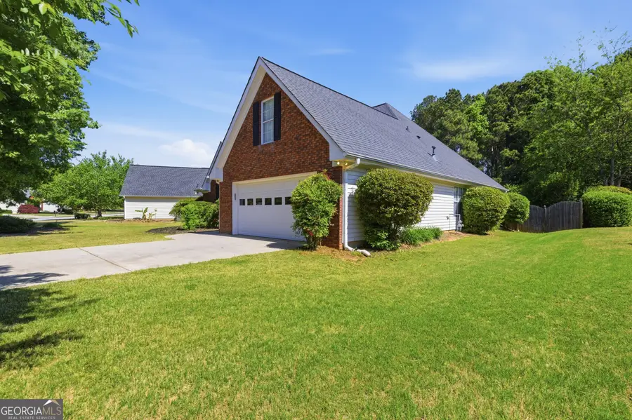 2820 Meadow Gate Way, Loganville, GA 30052 - #2