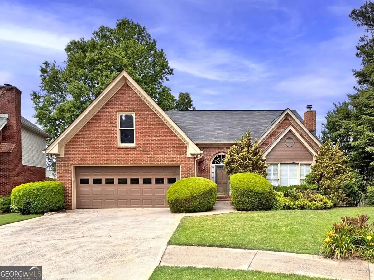 450 Renee Circle, Roswell, GA 30075 - #1