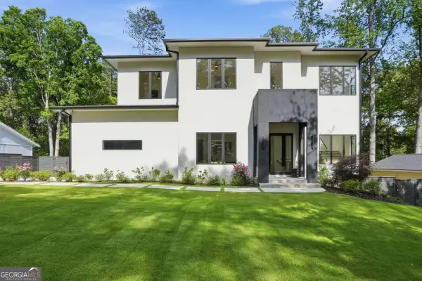 3293 Lenox Place Ne, Atlanta, GA 30324