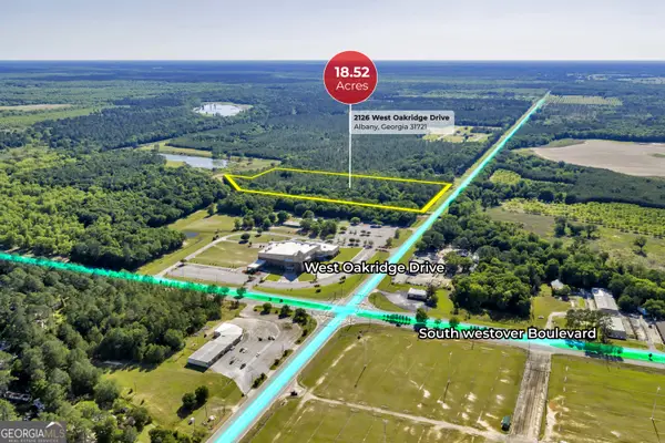 2126 W Oakridge Drive, Albany, GA 31721