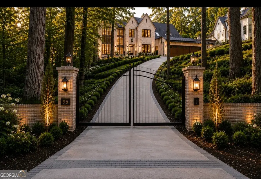 95 Blackland Road Nw, Atlanta, GA 30342 - #2