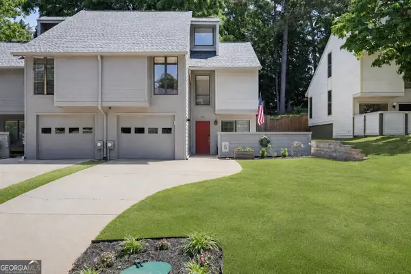 1032 Creatwood Circle Se Circle, Smyrna, GA 30080