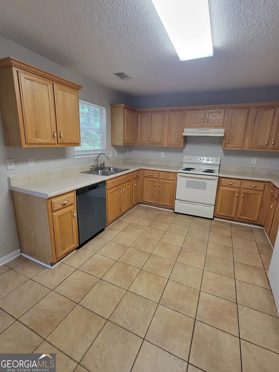 3514 Brookstone Way, Union City, GA 30291 - #2
