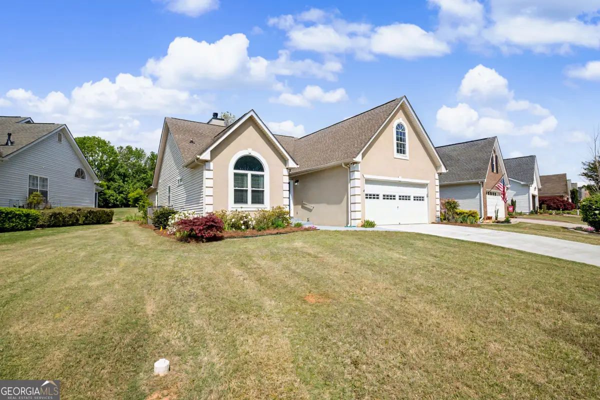255 Fairway Court, Newnan, GA 30265 - #1