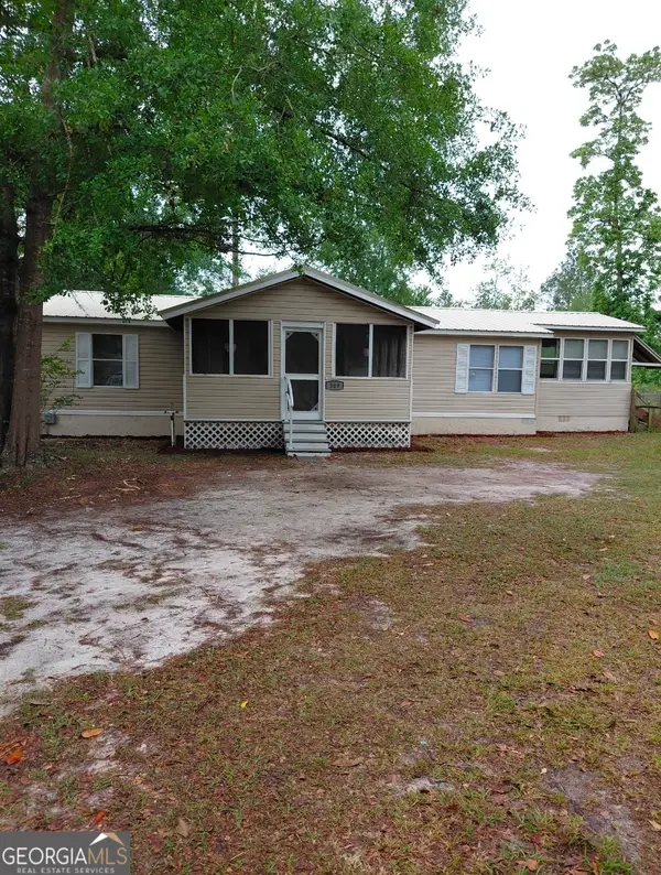 309 Quail Run Road, Folkston, GA 31537