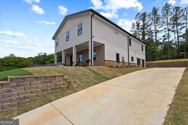 6852 Silver Maple Drive, Rex, GA 30273