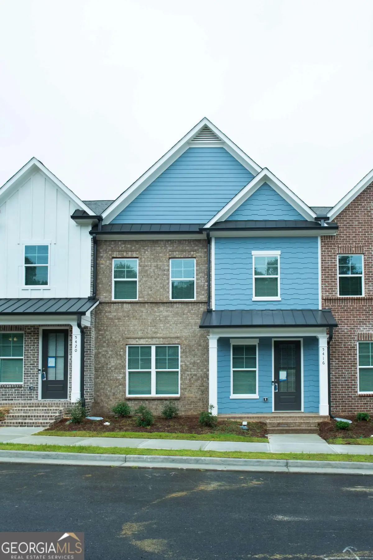 5377 Gray Birch Bend, Flowery Branch, GA 30542 - #1