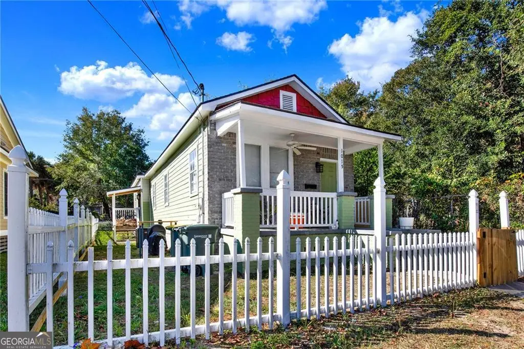 1015 W 36th Street, Savannah, GA 31415 - #1