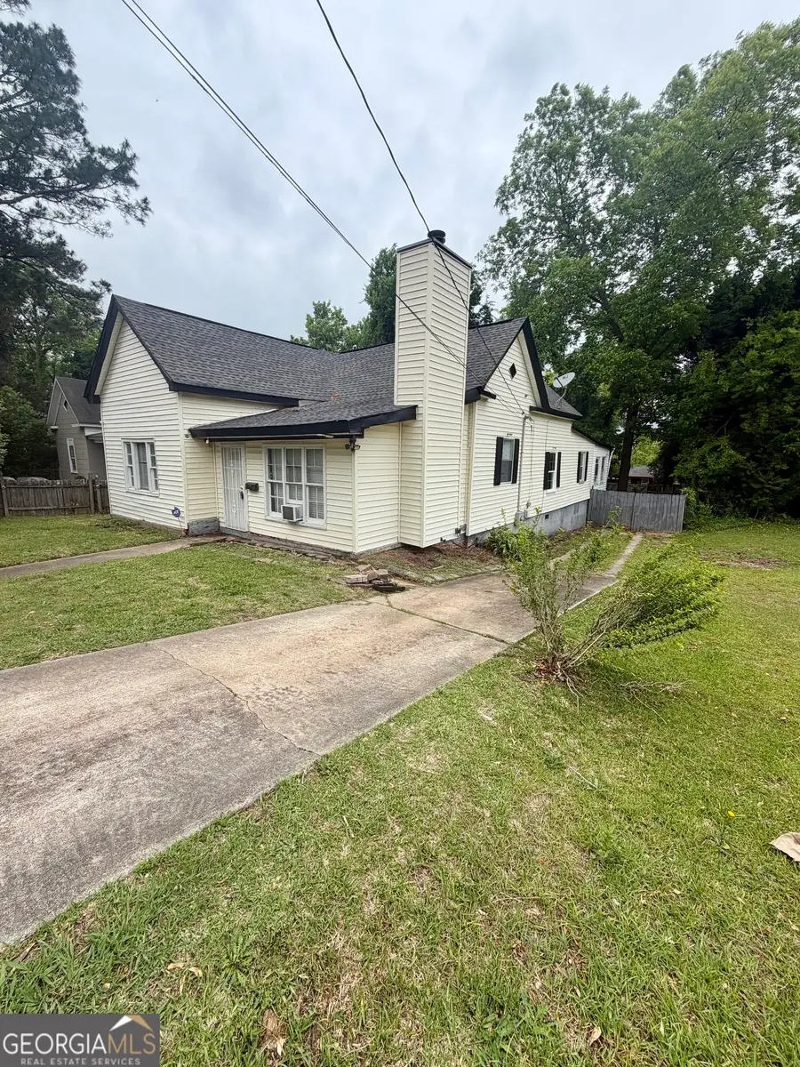 666 Woolfolk Street, Macon, GA 31217 - #3