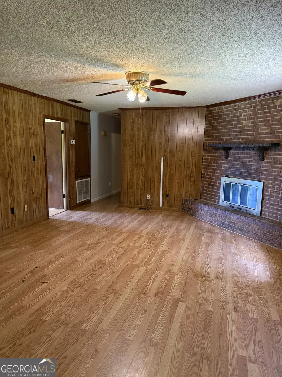 306 Ash Court, Albany, GA 31705 - #3