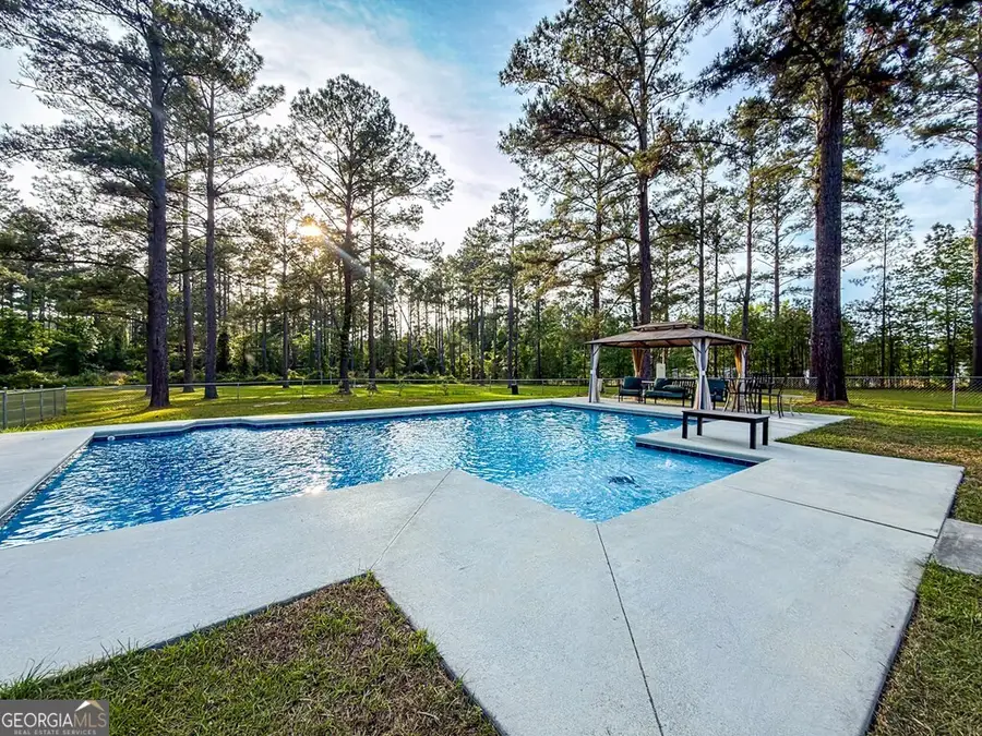 353 Alapaha River Drive, Alapaha, GA 31622 - #2