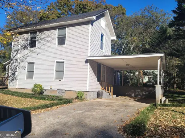 215 Avenue E, Lindale, GA 30147