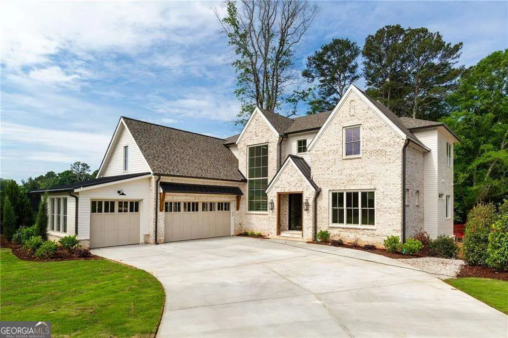 10908 Woodstock Road, Roswell, GA 30075 - #1