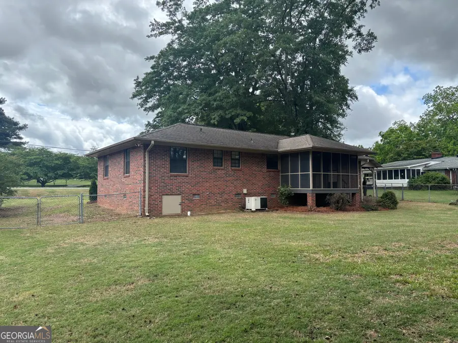 147 Langford Street, Winder, GA 30680 - #3