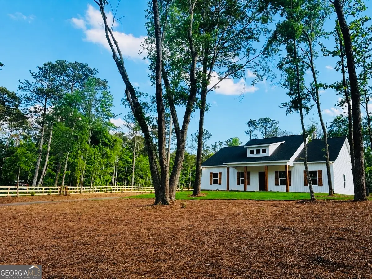 540 Country Club Road, Newnan, GA 30263 - #1