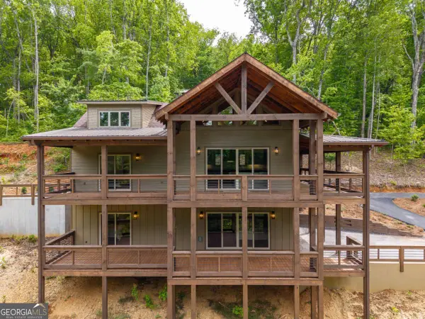 148 Virginia Drive, Blue Ridge, GA 30513