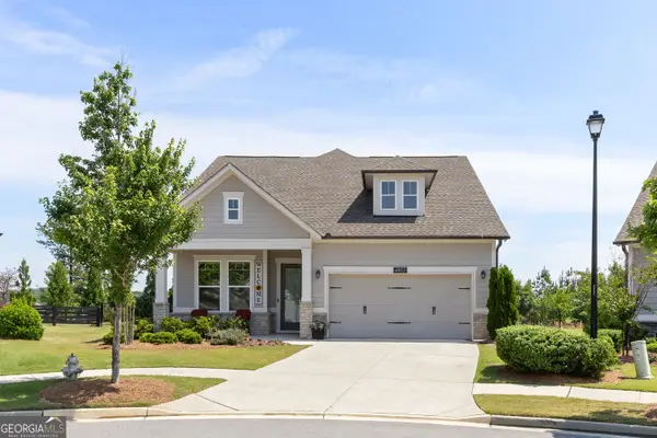 6853 River Rock Drive, Flowery Branch, GA 30542